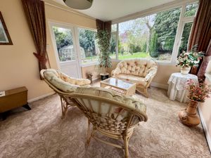 Garden Room- click for photo gallery